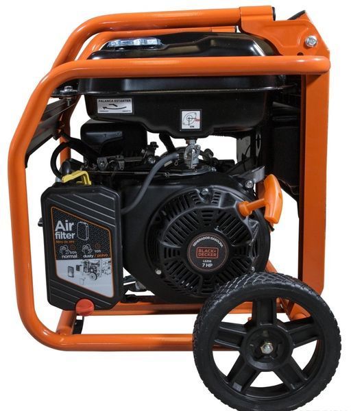 Бензиновий генератор Black+Decker BXGNP3000E (3 кВт) , AVR