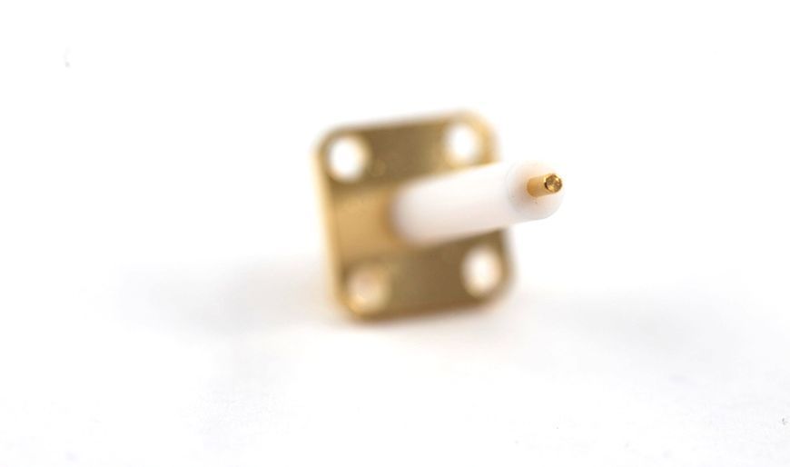 Роз'єм ВЧ SMA-female фланцевий з подовженим штиром для PCB 4HF 3.01.400